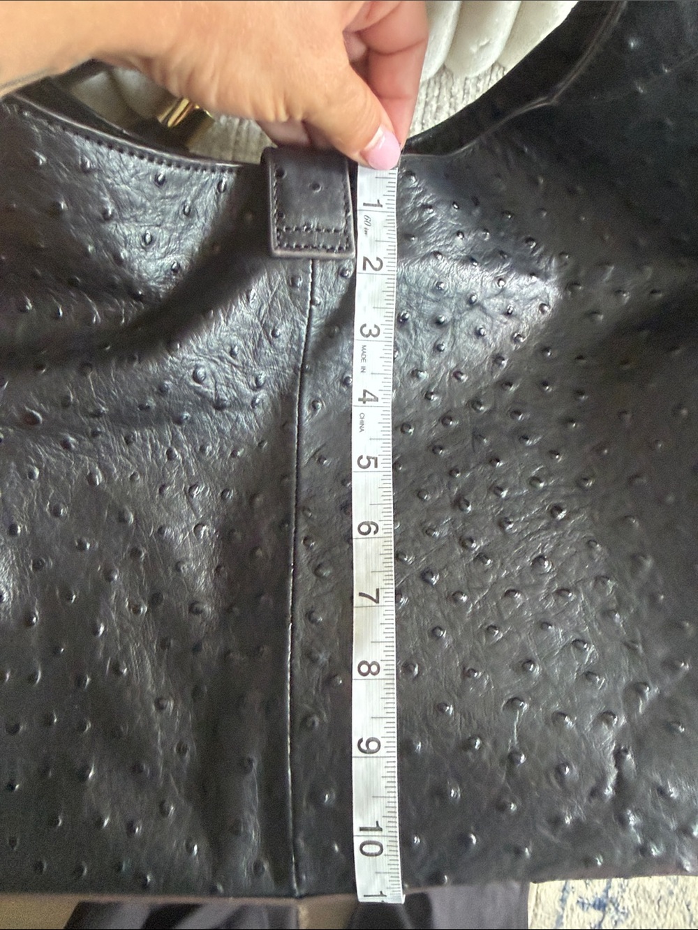 G.I.L.I. Black Leather Hobo Bag with Gold Hardware - Picture 10 of 11